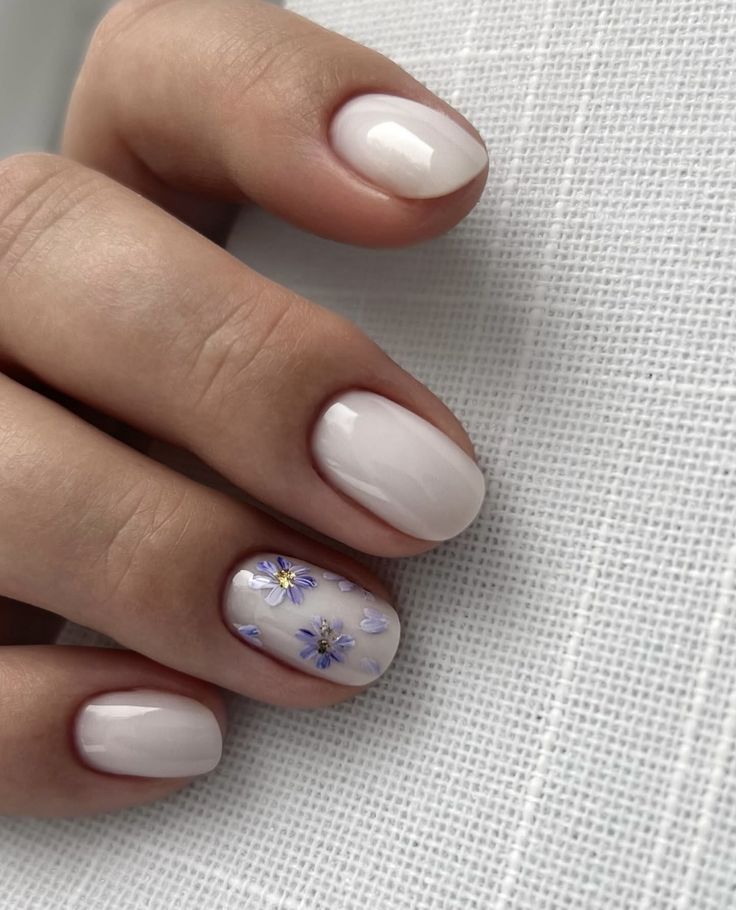 Add on One Finger nail art